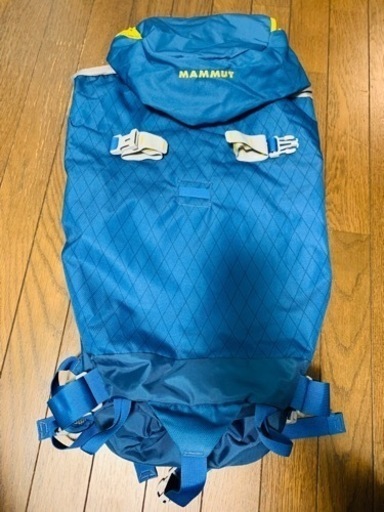 【美品・掃除除菌済】MAMMUT リュック30L