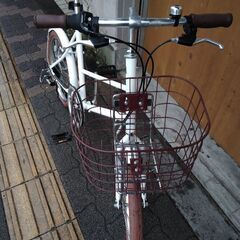 20吋 ミニベロ(小径車) 外装6段/ホワイト