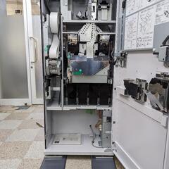 値下げ！GLORY グローリー券売機　VT-B10　動作確認済み A 値下げ！GLORY グローリー券売機 VT-B10 動作確認済み A