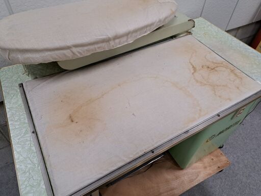 森田電熱工業所 業務用 アイロン 仕上げ台 M504型 バキューム (リユース店・ユーコン)  東大阪の生活家電《その他》の中古あげます・譲ります｜ジモティーで不用品の処分