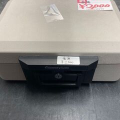 ☆中古￥2,000！金庫　家具　幅38㎝ｘ奥行き30㎝ｘ高さ16...