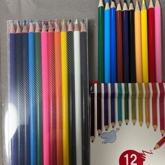 ほとんど未使用　色鉛筆　2セット