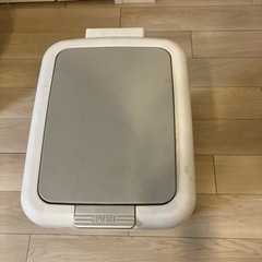 ニトリ2WAYゴミ箱(45L ホワイト)