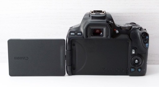 ✨Wi-Fiスマホ接続✨CANON KISS 10✨ダブルレンズ✨4K動画OK ✨Wi-Fiスマホ接続✨CANON KISS 10✨ダブルレンズ✨4K動画OK