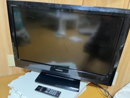 中古テレビ 32型 TOSHIBA REGZA