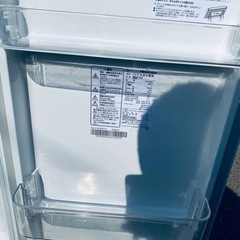 Hisense 2ドア冷凍冷蔵庫　HR-B12A