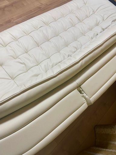 【値下げしました】ニトリ ソファベッド　Nシールド　ホワイト 最終値下げ！】【幅190奥行き120高さ43】ニトリ N-シールドロック 白