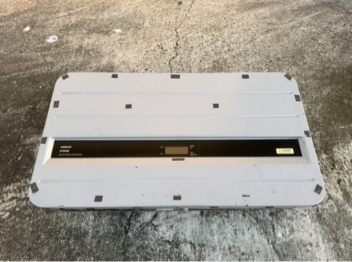 太陽光パワコン　単相200V　5.5kW　オムロン KP55M-J4　2013年4月製　動作品中古　OMRON　1　パワーコンディショナー