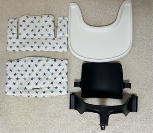 k*o様 ストッケ　トリップトラップ　ベビーセット、テーブル、クッション k*o様 ストッケ トリップトラップ ベビーセット、テーブル、クッション