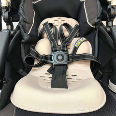 ss6125　A型ベビーカー　コンビ　両対面式ベビーカー　黒 ホワイトレーベル　メチャカルハンディ　オート4キャス plus エッグショック HF　combi　ラスターブラック　ワンタッチ開閉　自立設計　軽量　軽い　荷物入れ付き ss6125 A型ベビーカー コンビ 両対面式ベビーカー 黒 ホワイトレーベル