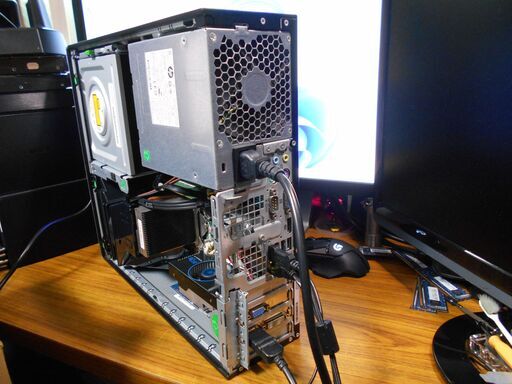 Gameing PCのベースに！！拡張性抜群のタワー型PC i5-6500 3.2GHz 8GB 