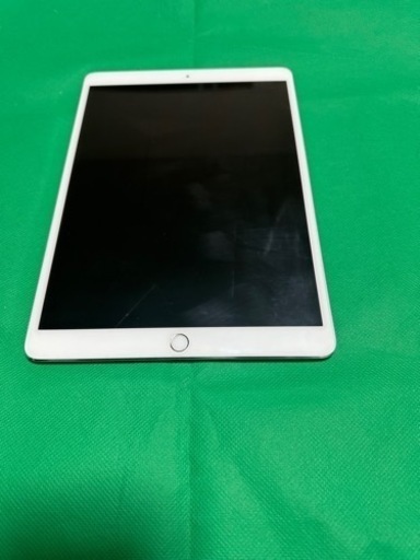 ipad pro10.5オマケ付きキーボードケース、キャリングケース