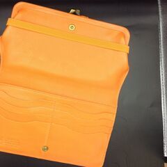 IL BISONTE イルビゾンテ がま口長財布