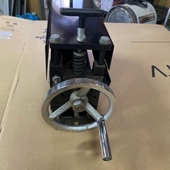銅線皮むき機 手動式