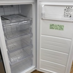 ★ジモティ割あり★ SHARP 冷凍庫 126L FJ-HF13H-W 23年製 動作確認/クリーニング済み KJ4560 ☆ジモティ割あり☆ SHARP 冷凍庫 126L FJ-HF13H-W 23年製 動作確認/