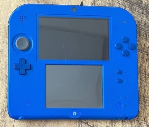 ニンテンドー2DS 充電器付き