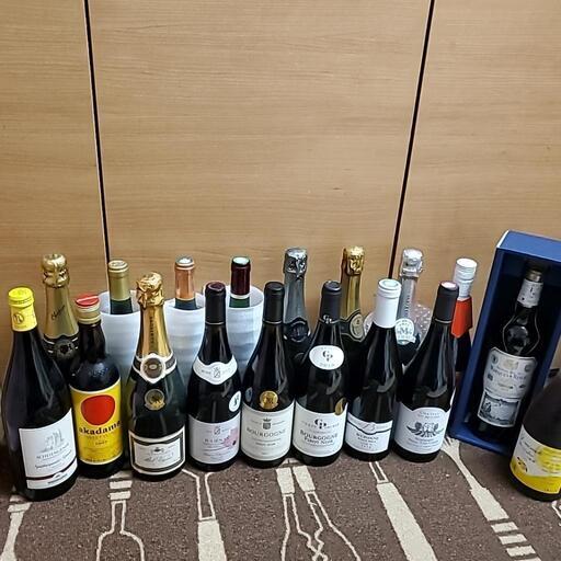 未開封ワイン　17本～、梅酒1本