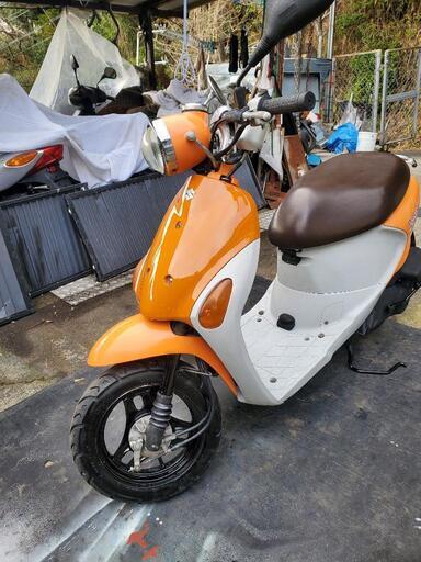 スズキーパレツト4サイクルバッテリ新品タイヤ新品オイル交換完全整ピ済みですキズわありませんきれいです