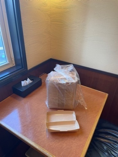 決まりました❗️ホットドッグ用箱　100個
