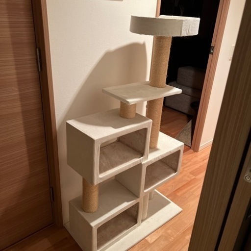 カインズ　キャットタワー　ネコタ　NECOTA　グレーとキャットタワー白2点セット