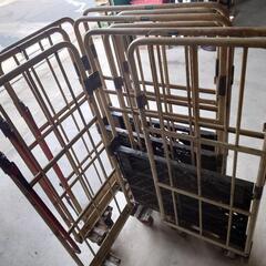 台車　カーゴ　3台