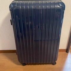 (取引中)スーツケース　大きめ　紺色
