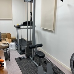 未使用筋トレマシン ラットプルダウン ワイルドフィット社