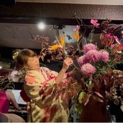 さいたま市第5回　心華展　〜笑顔の花〜入場無料 − 埼玉県