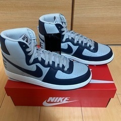 NIKE スニーカー