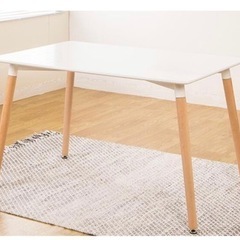 シンプルテーブル、椅子2脚付き