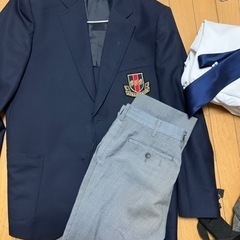 興南高校　制服