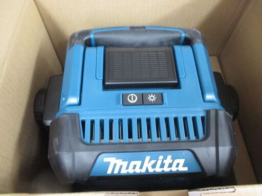 makita マキタ ML811 ライト 未使用 14.4V 18V 兼用 本体のみ ACアダプター付【ハンズクラフト宜野湾店】