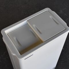 【ジモ取引終了4/18】≪yt1185ジ≫ Panasonic/パナソニック 小型冷凍ストッカー SCR-S45 2016年製 AC100V 業務用冷凍庫 簡易冷却確認済 現状品 60127-08 ジモ取引終了4/18】≪yt1185ジ≫ Panasonic/パナソニック 小型冷凍