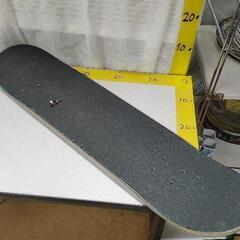 0307-129 スケートボード 板のみ