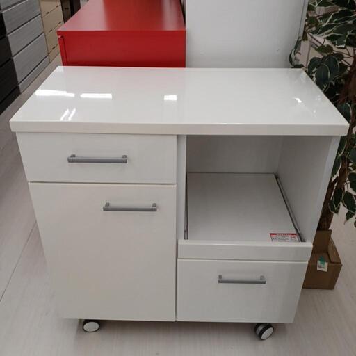 ★ジモティ割あり★  キャスター付キッチンカウンターﾆﾄﾘ　WH現状販売　H84×W80×D42【joh1134】