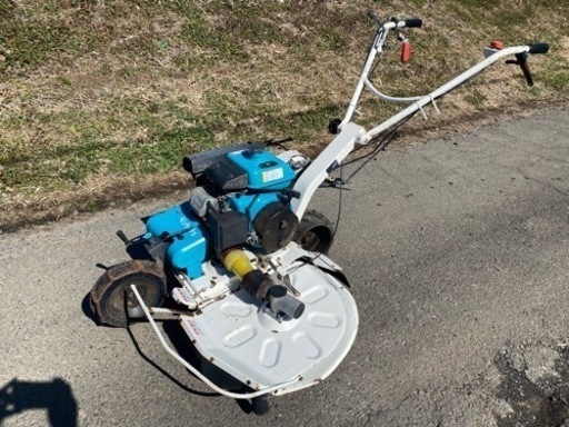 クボタ　ロータリーモア　GC702RD