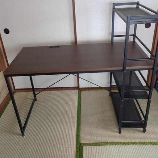 勉強机を販売してます。