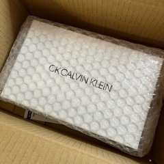 CALVIN KLEIN 折りたたみ ミドル財布