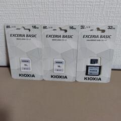 【未使用】3点 KIOXIA製  SDカード16GB(2枚)＆m...