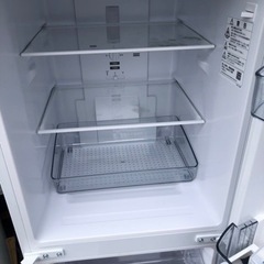 北九州市内配送無料　保証付き　２０２２年　シャープ SHARP 冷蔵庫(幅49.5cm) 152L つけかえどっちもドア 2ドア ホワイト SJ-D15G-W