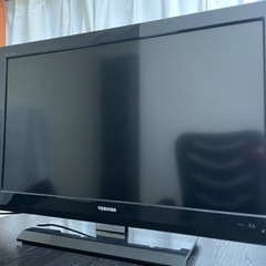 TOSHIBA レグザ　32インチ　液晶テレビ