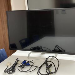 【中古品】PCモニター　31.5型ワイド液晶ディスプレイ