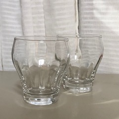 シンプルなグラス2個セット