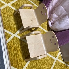 子供椅子　木製　二個set