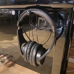 YAMAHA(ヤマハ)  アップライトピアノ　YUX(yux) 消音機付き