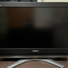 【引取先決定】32型液晶テレビ  ＋ テレビ台 差し上げます