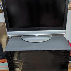 液晶テレビ 三菱 32型（専用テレビ台付き）　三菱の独自機能あり...