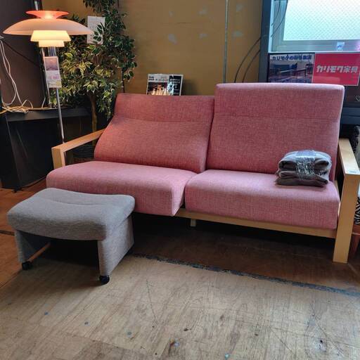 【愛品倶楽部柏店】カリモク リクライニングワイドソファ\u0026オットマン WT5162P408 / XU4206B408