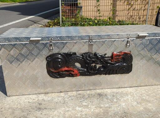 取引き中軽トラアルミボックス荷台収納ラック龍エンブレム (ロッコ  