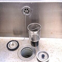 🔴山口市、ステンレス流し台￥15000🔴幅900奥行748高さ800前後🔴現状